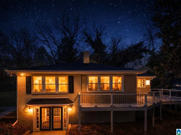 1111 Calhoun Pl, Anniston, AL 36207