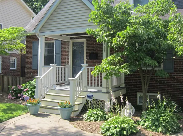 4508 17th St N, Arlington, VA 22207