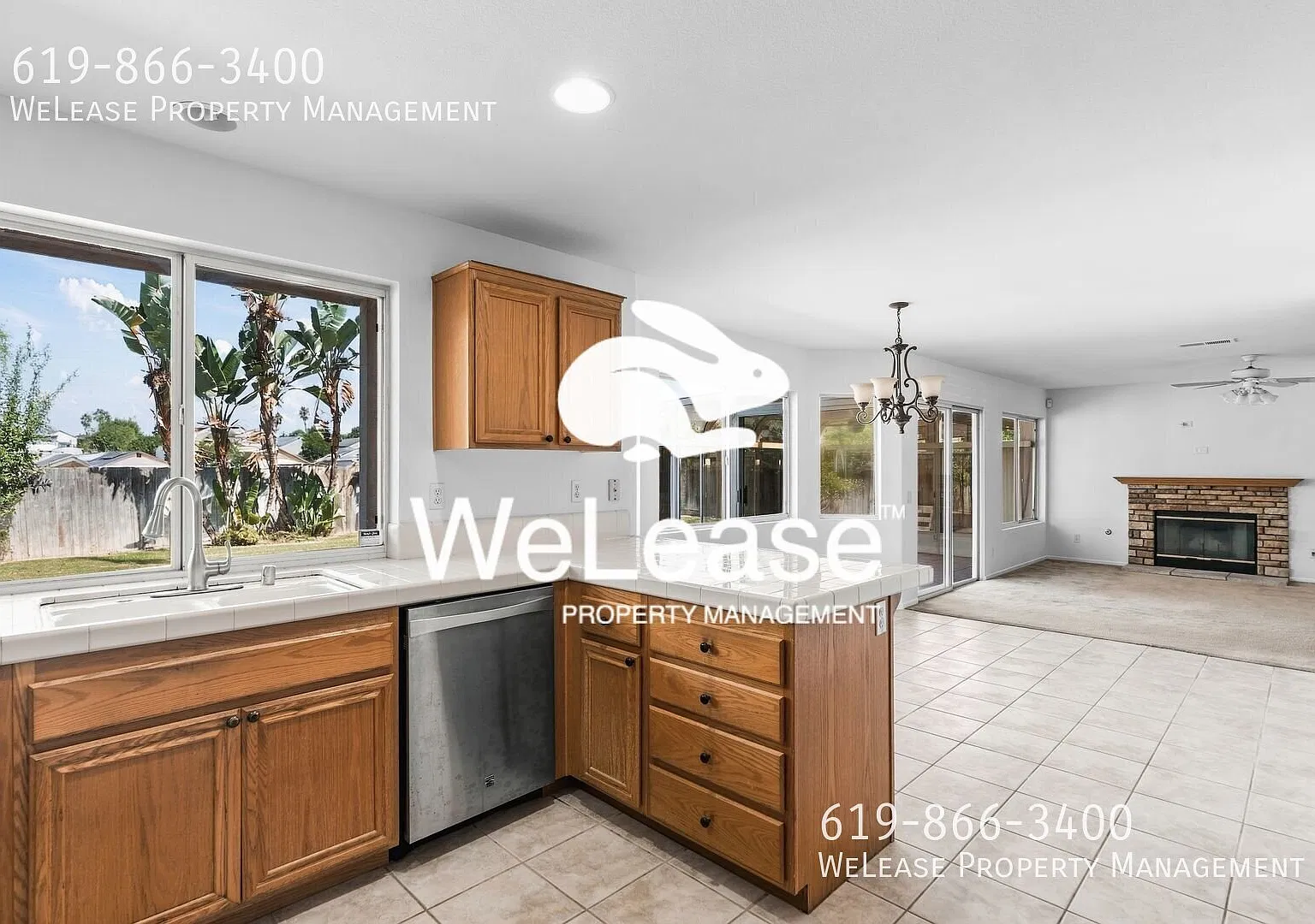 Large, beautiful home in Chula Vista with fenced yard! — Photo 3