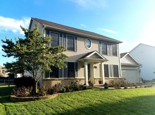 7771 Kensington Rd, Lambertville, MI 48144