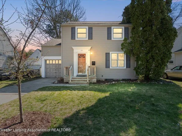 820 Chittenden Dr, East Lansing, MI 48823
