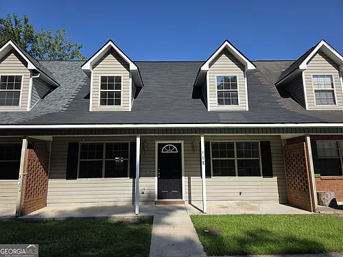 113 Park Pl Photo 1