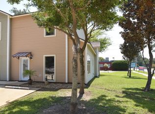 100 Midtown Aly, Rayne, LA 70578