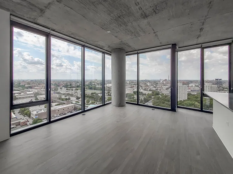 Dining/Living room