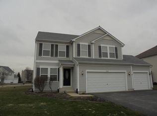 512 Stoffa Ave, Elburn, IL 60119