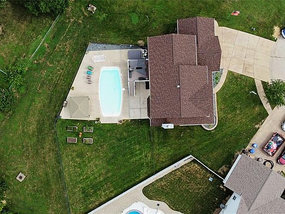 4th image of 3 Savannah Ct