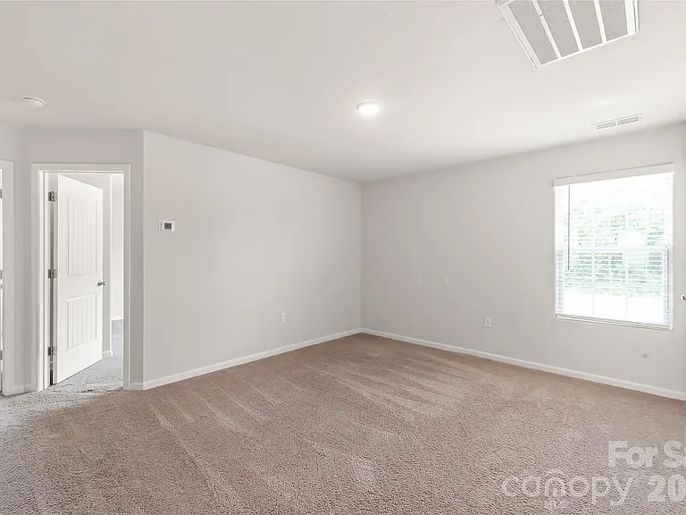 1232 Phifer Rd — Photo 6