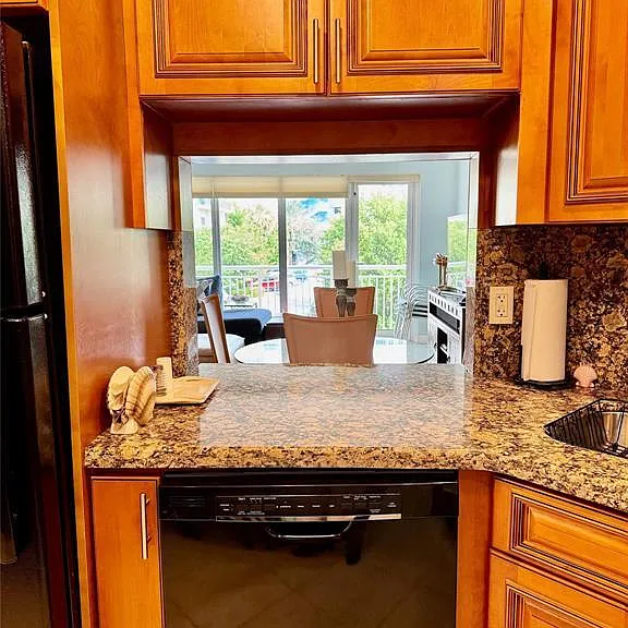 133 N Pompano Beach Blvd #108 — Photo 9