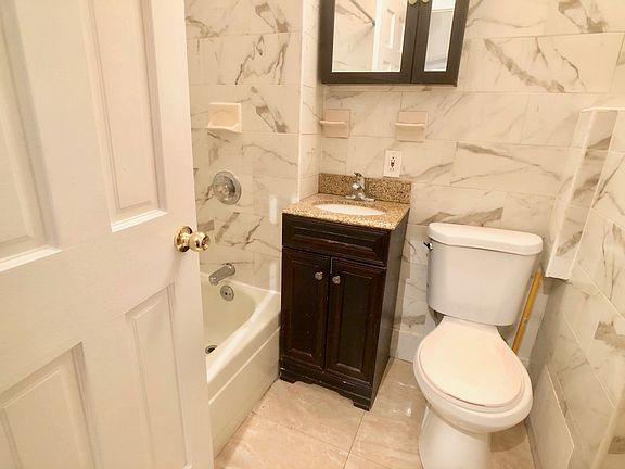 4th image of 350 E 91st St APT 13