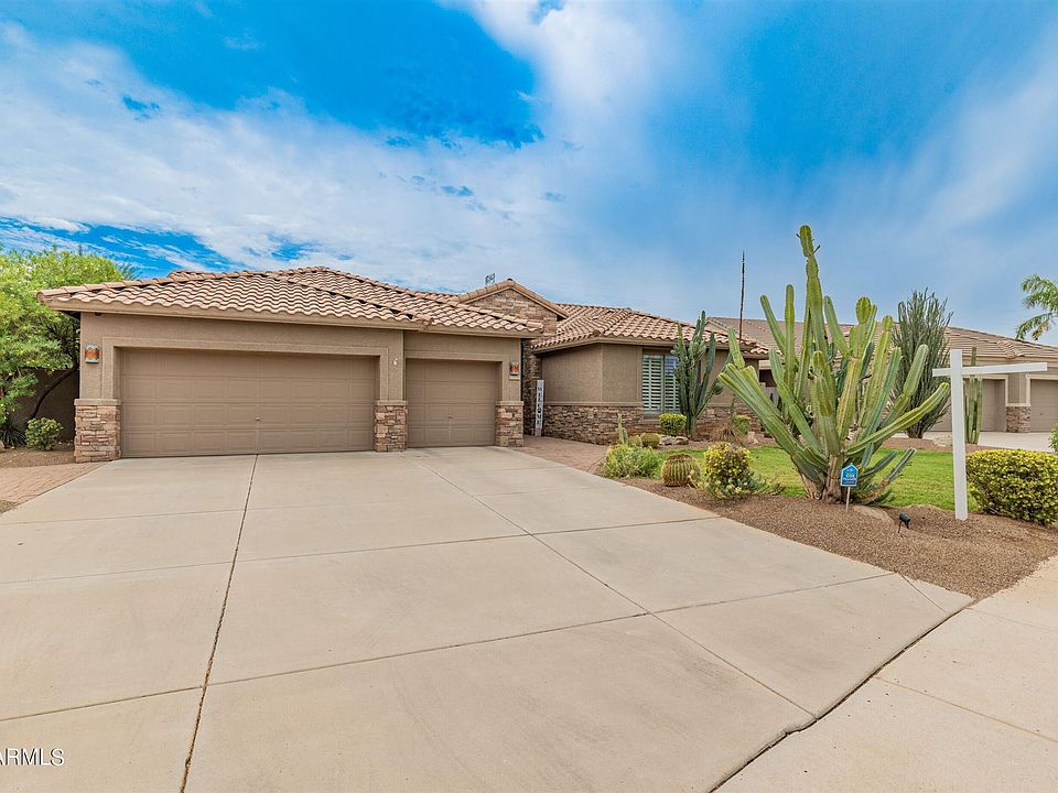 1st image of 4661 W Fallen Leaf Ln