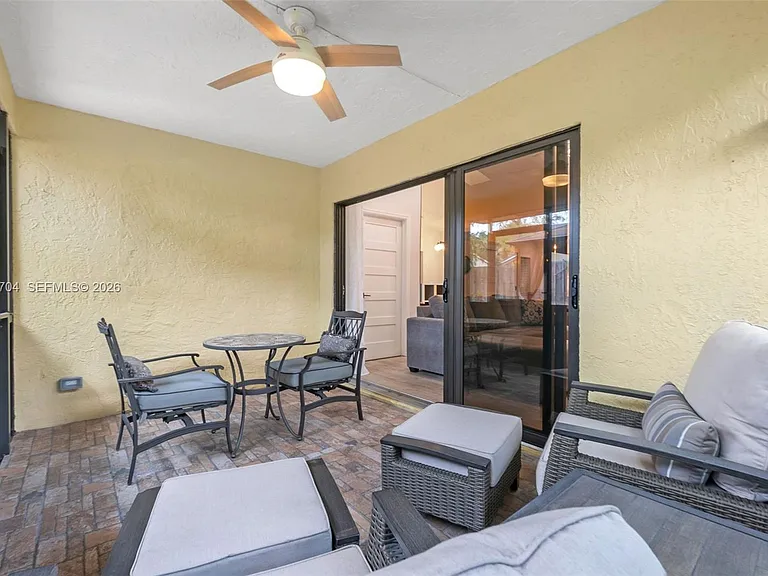 4220 Grove Park Ln — Photo 27