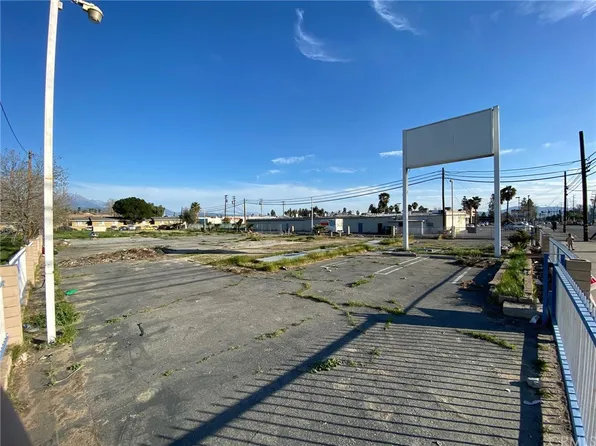 2345 Del Rosa Ave, San Bernardino, CA 92404