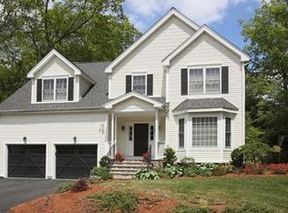 82 Hunnewell St, Needham, MA 02494