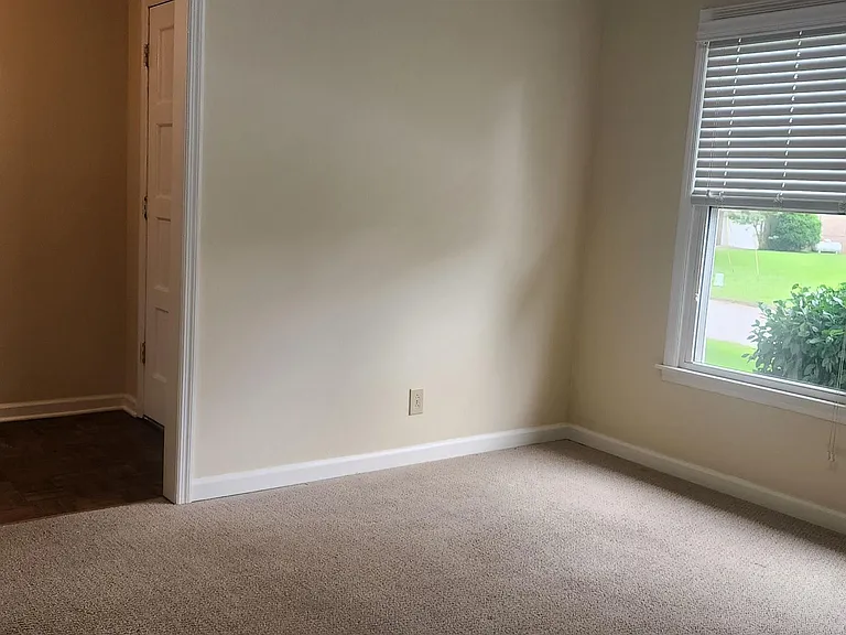 1006 Wood Cir — Photo 10