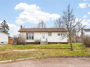 35 Queen Mary Cres, Moncton, NB E1A 3P7