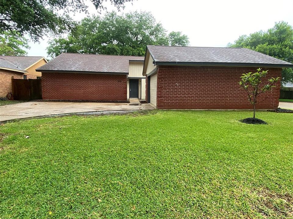1st image of 1315 Willersley Ln