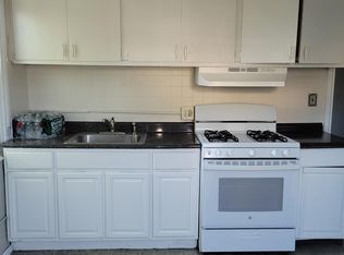 191B N Broadway St, South Amboy, NJ