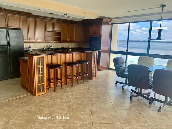3rd image of 3301 Bayshore Blvd Unit 1508