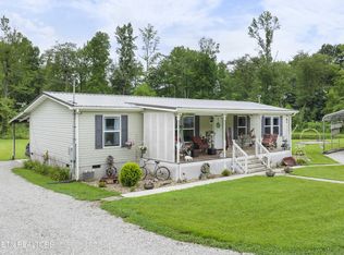 5273 White Oak Rd, Duff, TN 37729