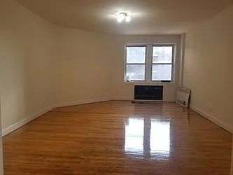 Rented by Max & Associates Realty Corp