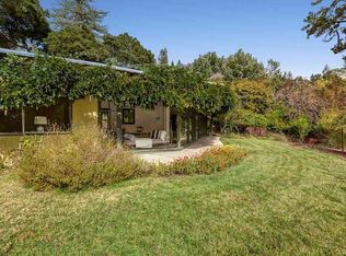 24 Valley Dr, Orinda, CA 94563