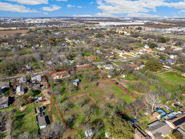 1240 Rice Rd, San Antonio, TX 78220