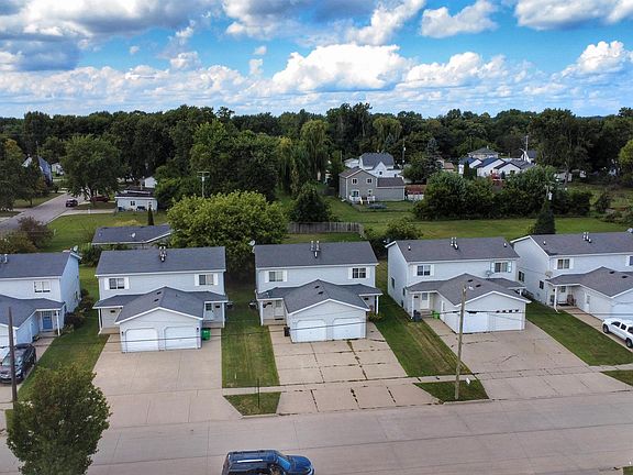 2nd image of 157 Rural St