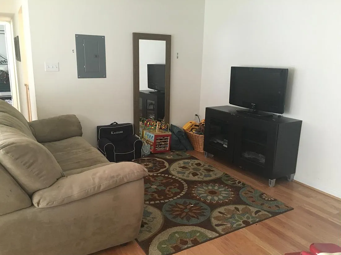 2 bed, 950 sqft, $1,750 — Photo 4