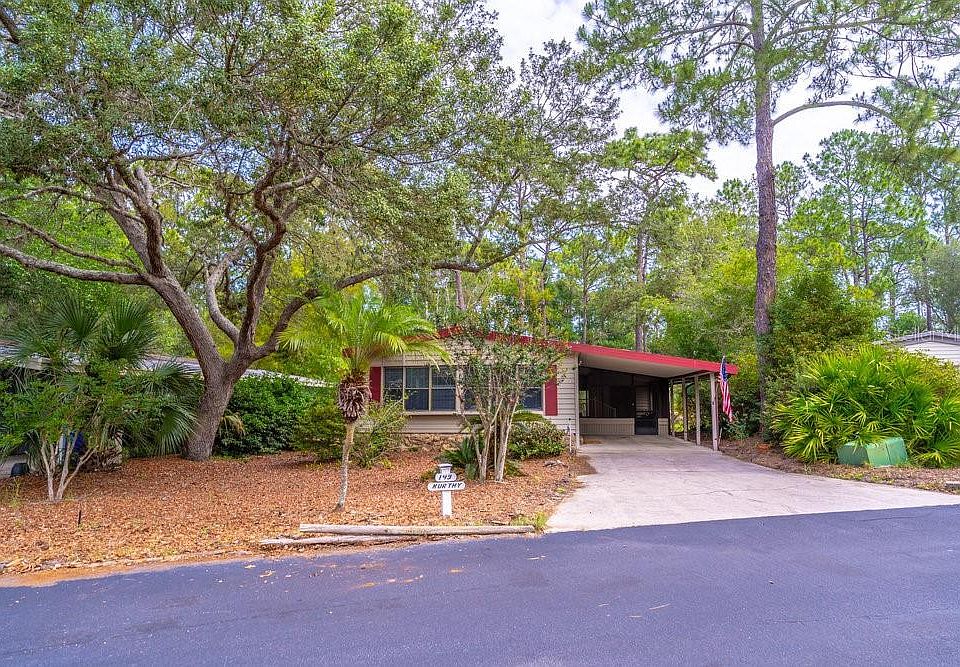 1st image of 149 E PLANTATION BOULEVARD