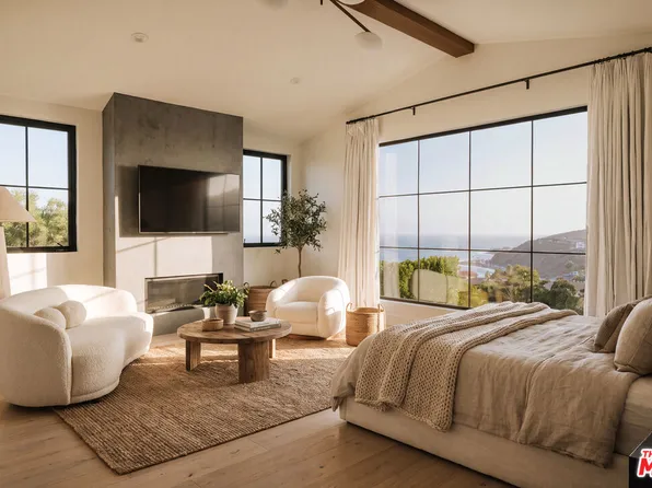 221 Tranquillo Rd, Pacific Palisades, CA 90272