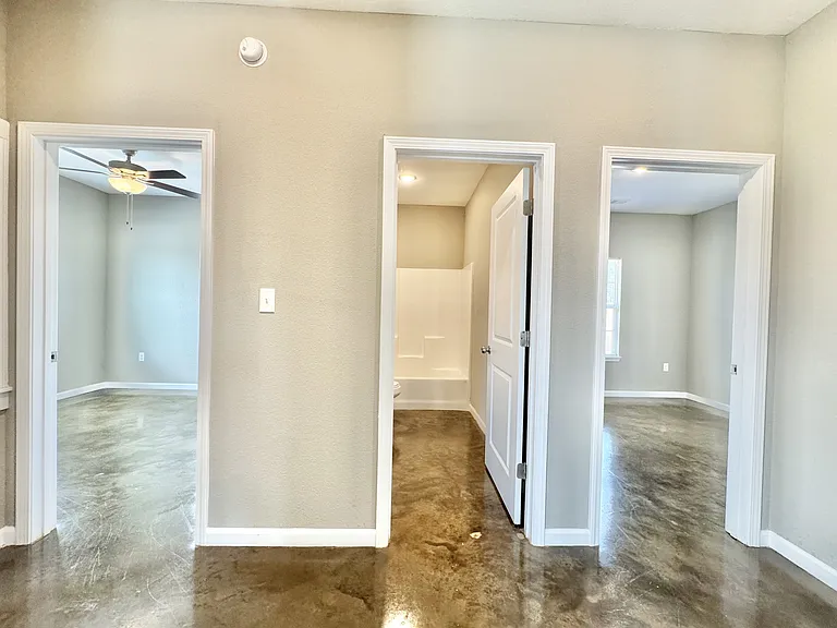 4307 Holcomb Dr #383 — Photo 6