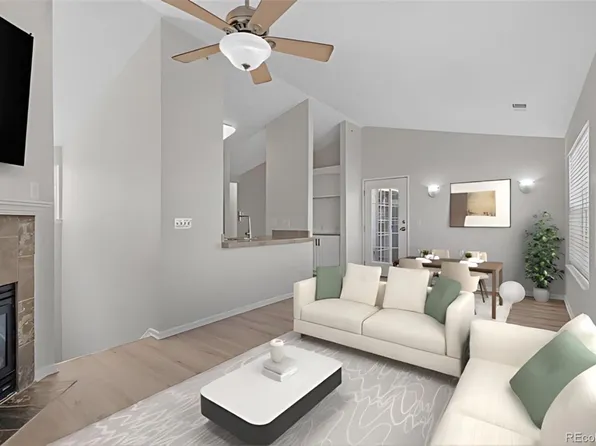 3884 S Dallas Circle #202, Aurora, CO 80014
