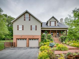 1818 Lone Oak Rd, Johnson City, TN 37604