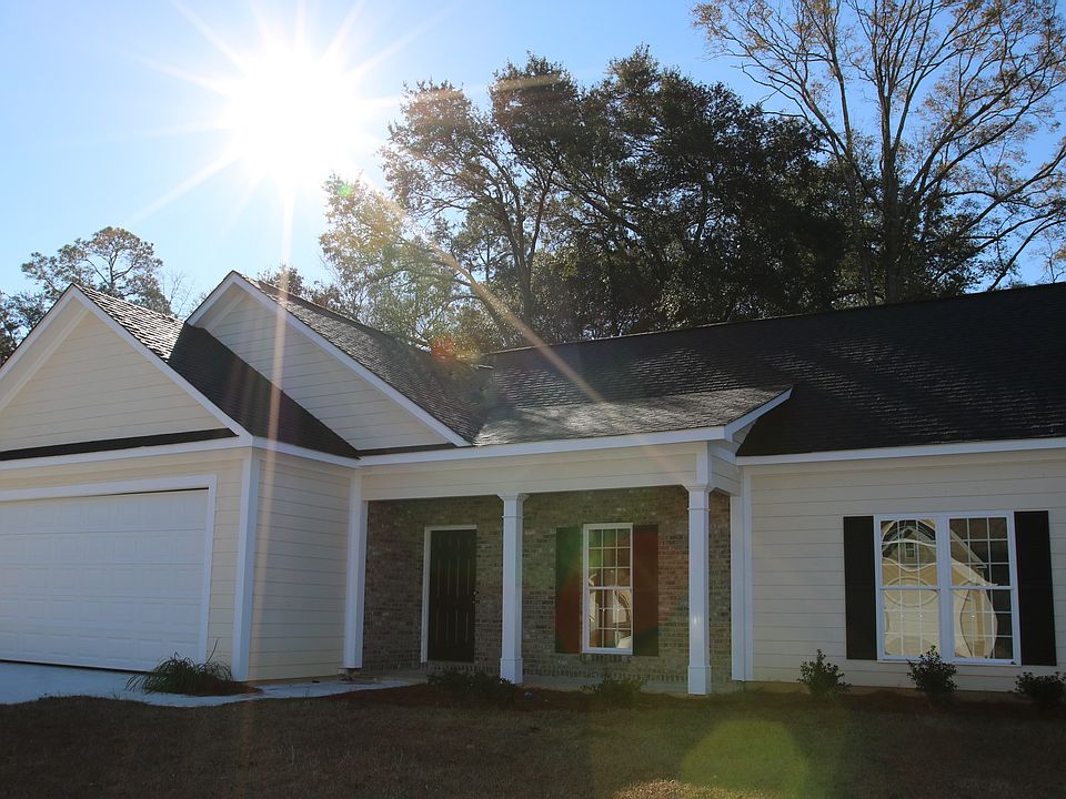 1st image of 115 Senah Dr