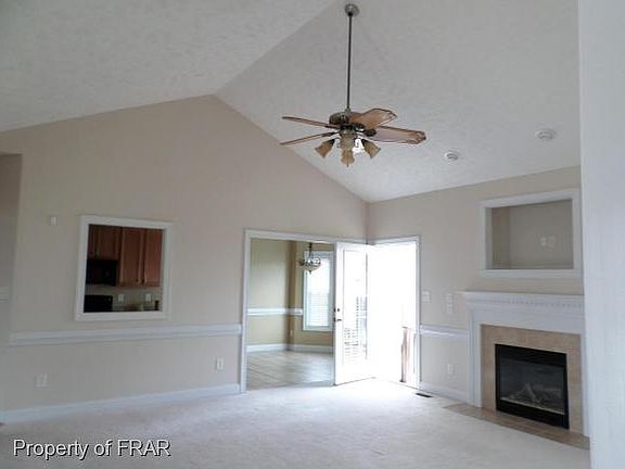5th image of 813 Danelaw Dr