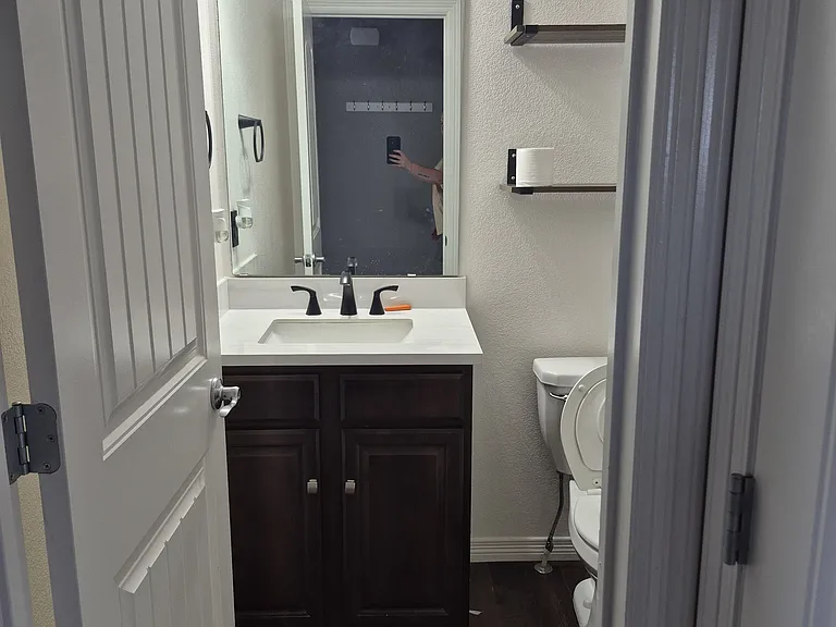6941 Winnicut Dr — Photo 5