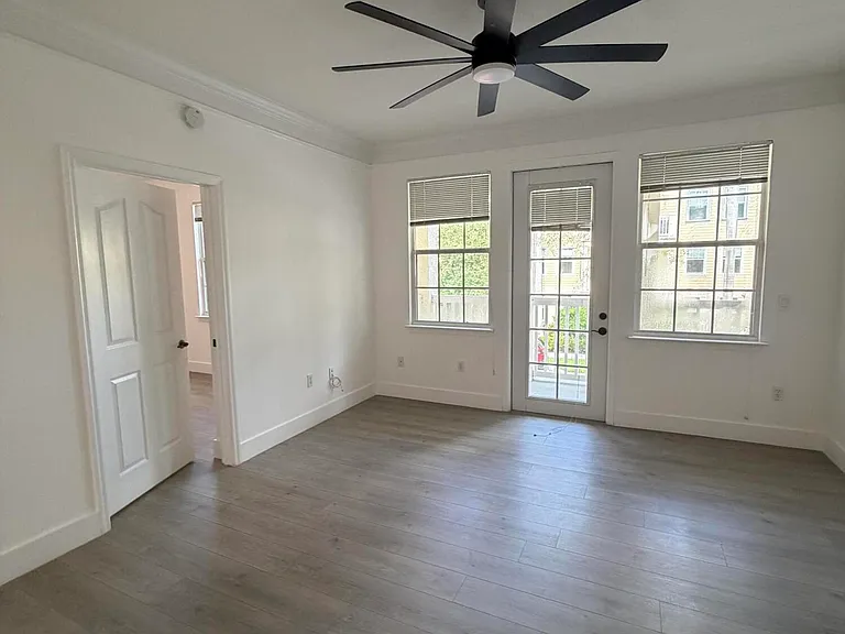275 Murcia Dr #208 — Photo 16