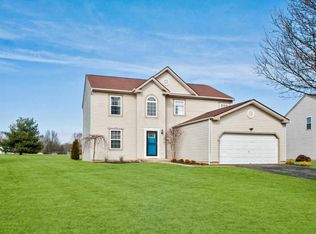 3465 Courtland Dr, Lewis Center, OH 43035
