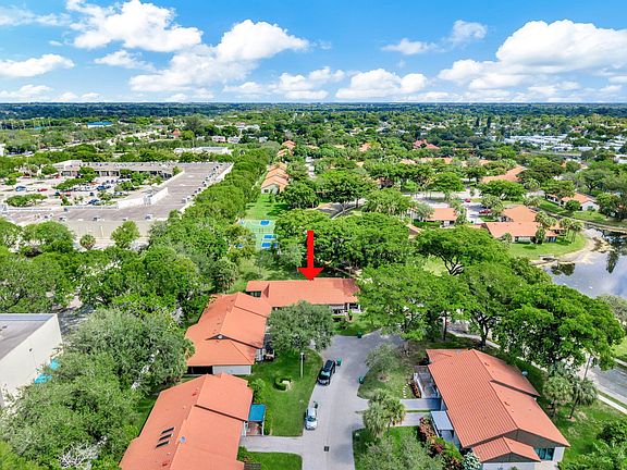 3rd image of 7055 Marlberry Lane #7055