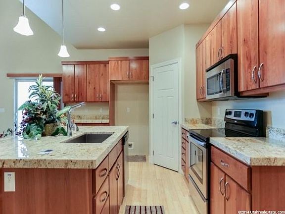 5th image of 4429 N Foxtrail Dr