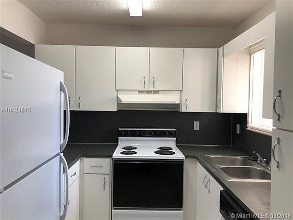 3rd image of 7011 W 29th Ave APT 219