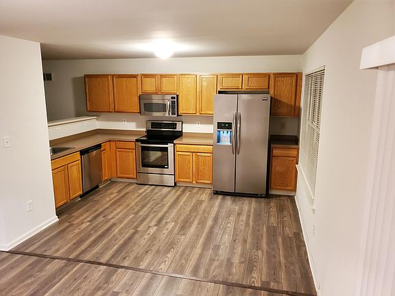 2nd image of 420 Tartan Dr