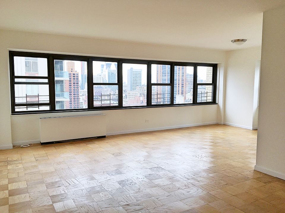 1st image of 560 3rd Ave #31A