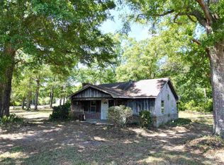 1350 W Highway 4, Century, FL 32535