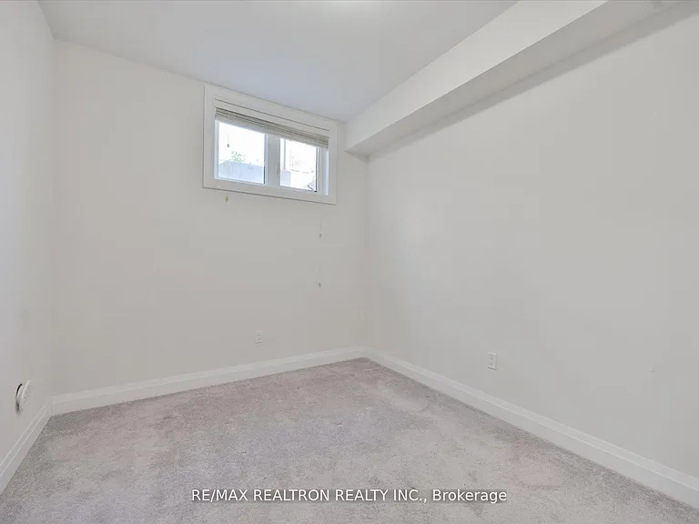 721 Lawrence Ave W #73 — Photo 25