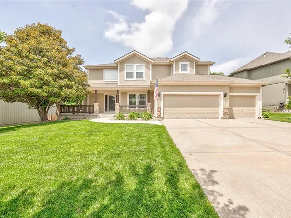 24020 W 80th St, Lenexa, KS 66227