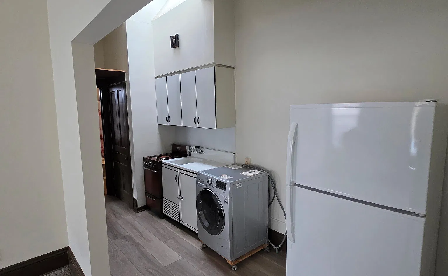 318 Brady Street - 5 — Photo 2
