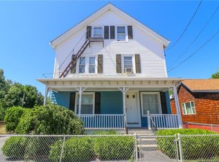 100 Kenyon Ave, Pawtucket, RI 02861
