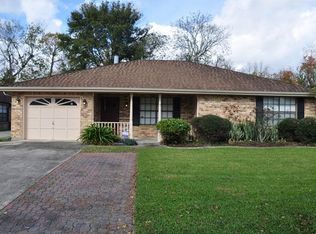 117 Ormond Meadows Dr, Destrehan, LA 70047