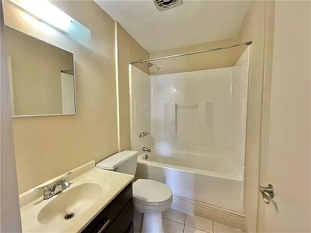 2114 S Butterfly Cir — Photo 18